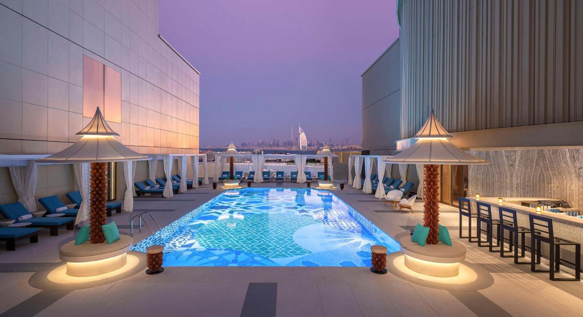 Andaz Dubai The Palm, By Hyatt Hotel Екстериор снимка The pool at the hotel